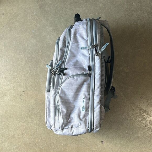 OGIO Urban Watson 17" laptop Backpack - Picture 3 of 10